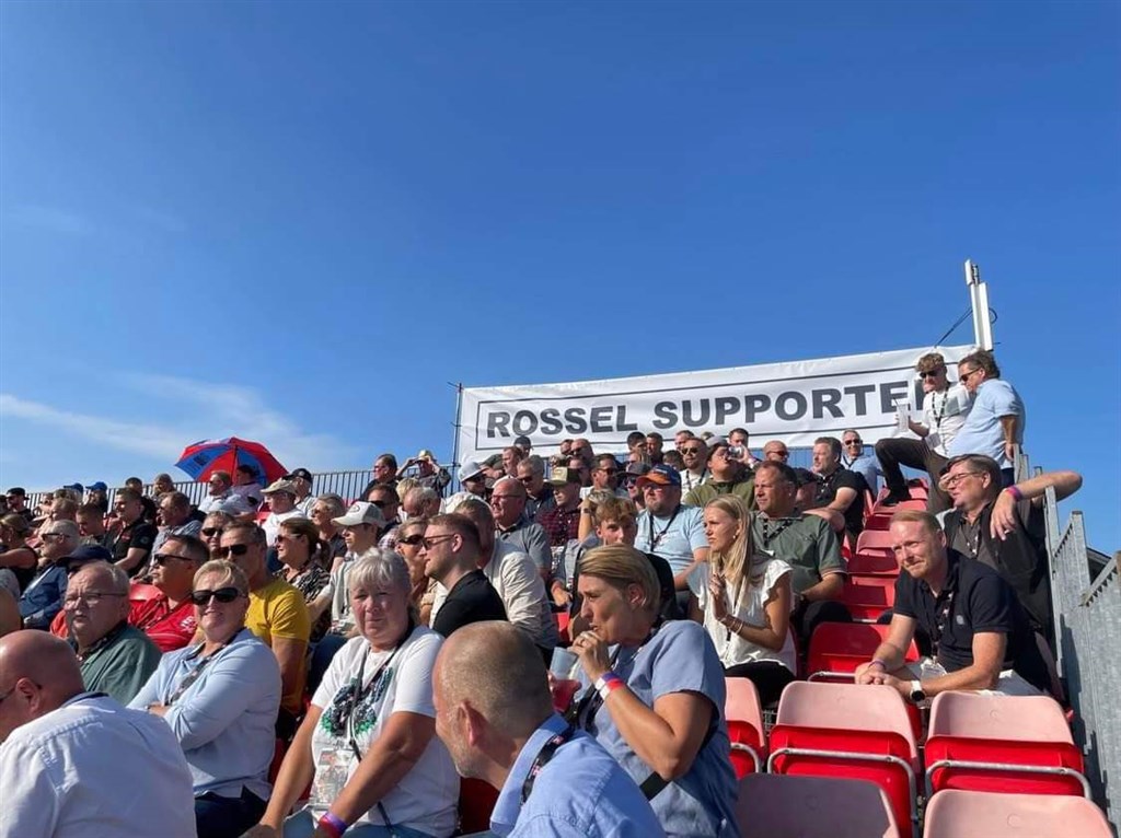 Masser af opbakning til Rossel til Nightrace.
(Foto: Dyhr Media)